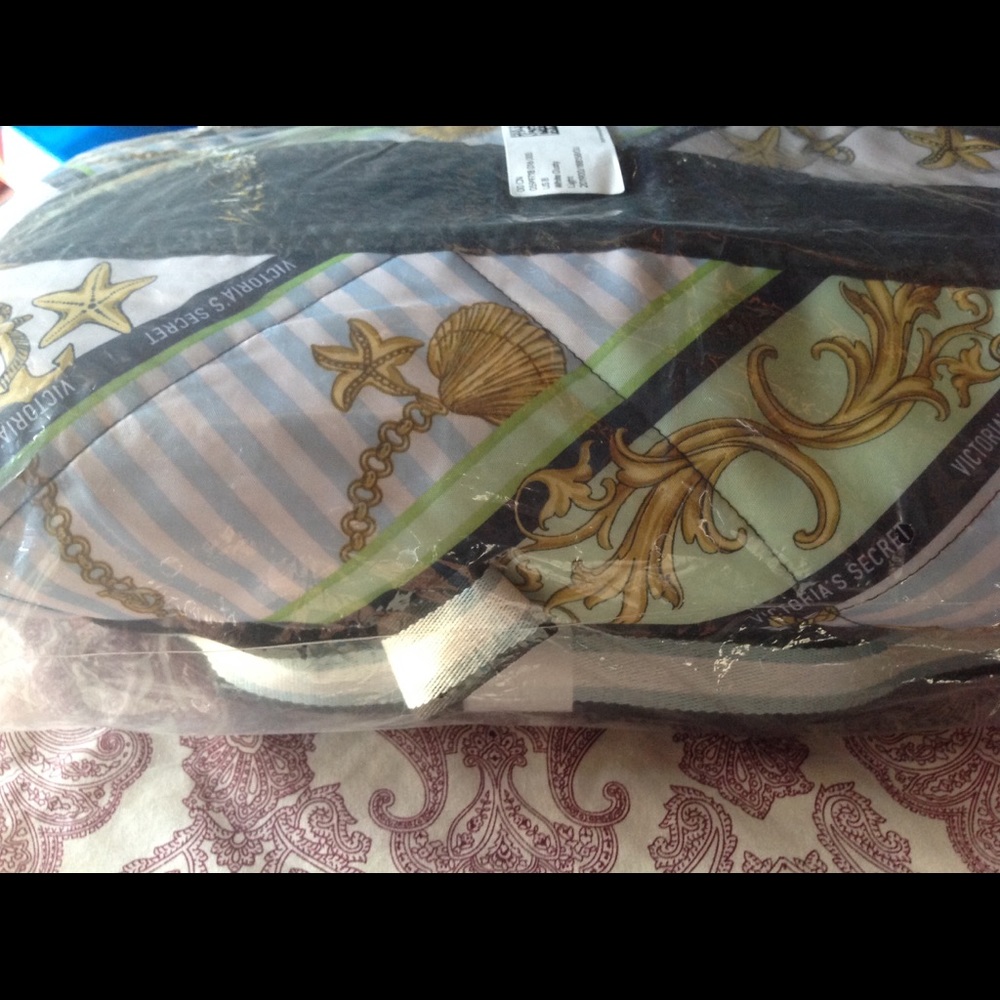 NWT 3 PC Victoria's Secret Beach & Picnic Tote Bundle - Picture 6 of 8